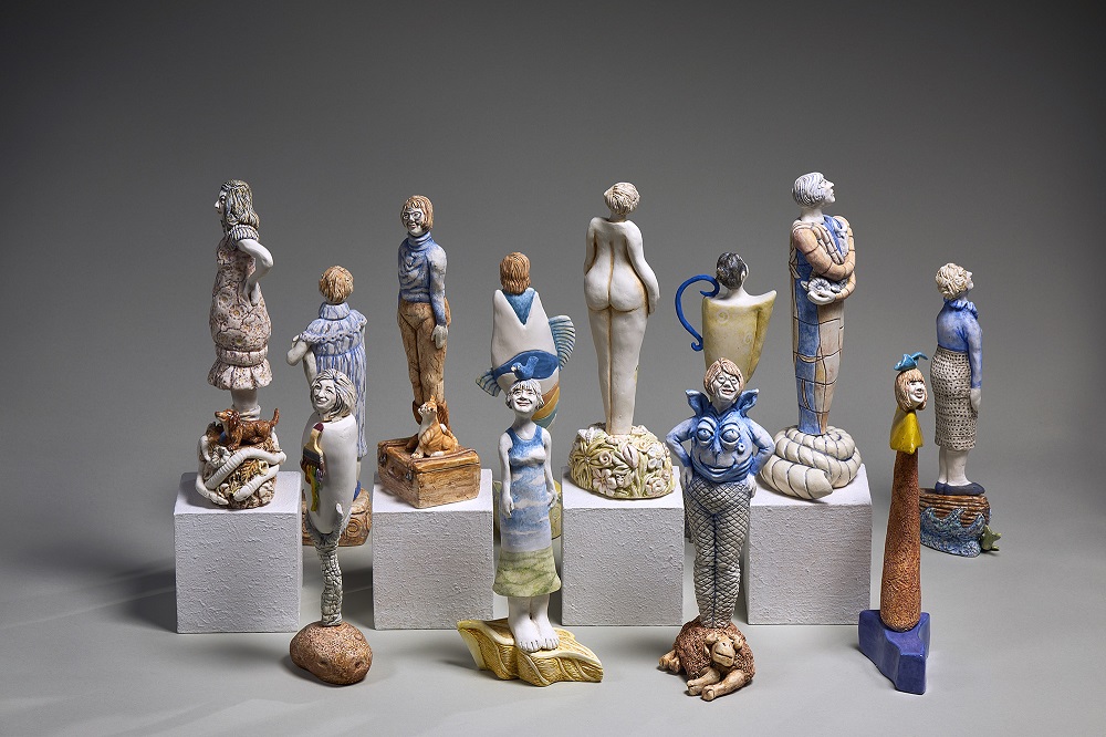 Saskatchewan Craft Council Gallery - 40+ Years in the Making: Women and Clay; Artist: Deborah Potter 2021; Photo: Kevin Hogarth